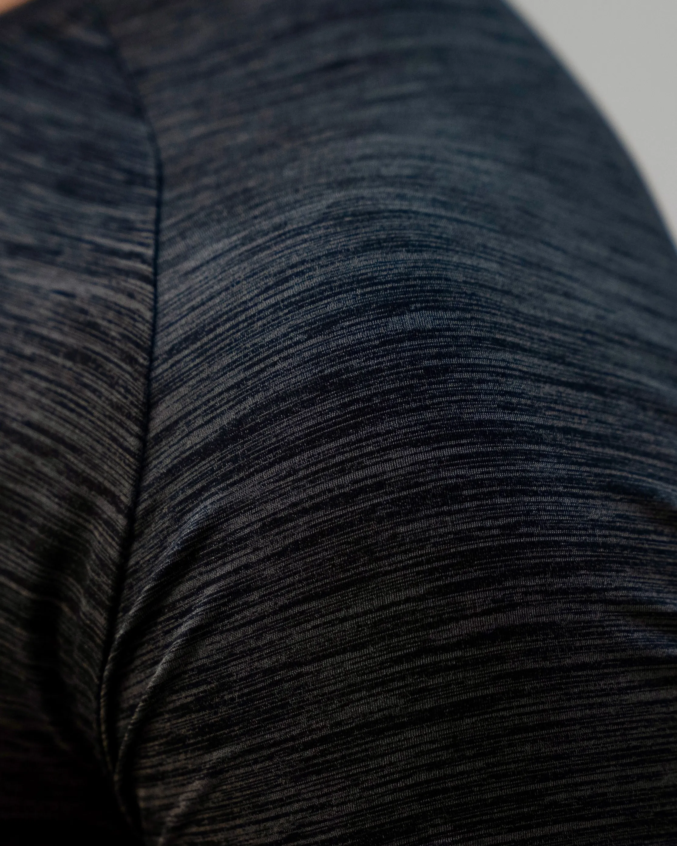Core Performance Tee - Coal