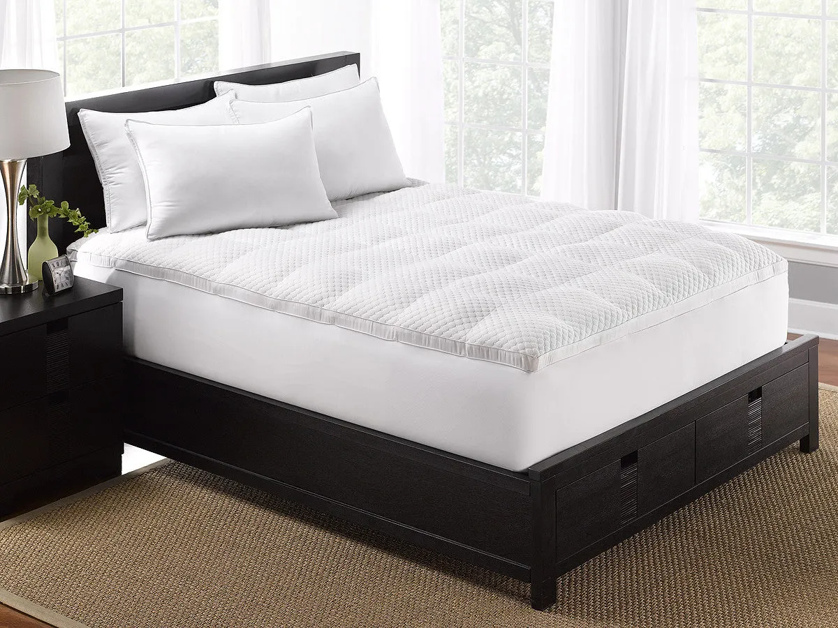 Exquisite Hotel Collection Down Alternative Plush Fiber Bed Cal King Size