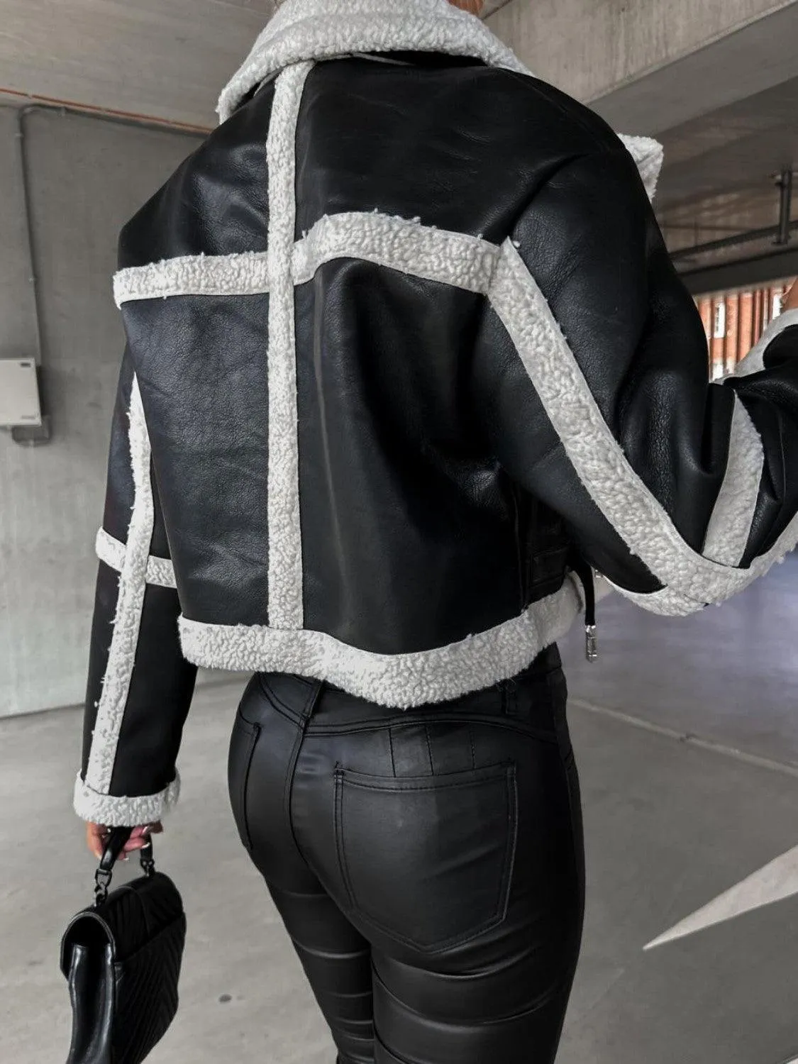 itsShirty Women's Turn-Down Collar Winter Jacket